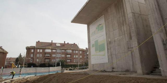 Las obras de urbanización del Complejo Deportivo Condesa de Chinchón concluirán a finales de febrero Las obras de urbanización del Complejo Deportivo Condesa de Chinchón concluirán a finales de febrero