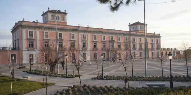 Resultado de imagen de mercado de palacio en boadilla