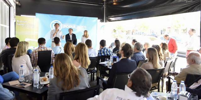 El presidente del Senado en funciones apela al voto útil en Boadilla