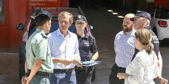 Más vigilancia en el polígono Prado del Espino y los comercios Más vigilancia en el polígono Prado del Espino y los comercios
