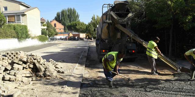 La Operación Asfalto incluirá los aparcamientos ecológicos de Residencial Las Eras