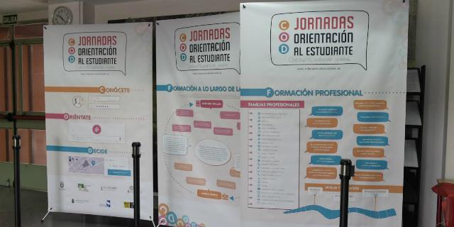 El Ayuntamiento asesora a los alumnos sobre su futuro académico El Ayuntamiento asesora a los alumnos sobre su futuro académico