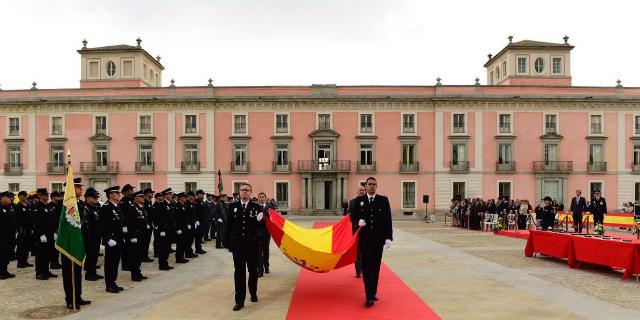 Boadilla celebra el Día de la Policía Local en la explanada del Palacio