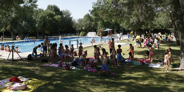 La piscina municipal abrirá sus puertas el jueves La piscina municipal abrirá sus puertas el jueves
