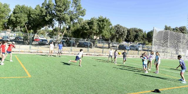 Los niños con necesidades educativas especiales tendrán plazas en los campamentos municipales Los niños con necesidades educativas especiales tendrán plazas en los campamentos municipales