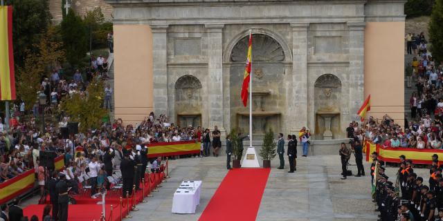 171012 homenaje bandera boadilla del monte 15