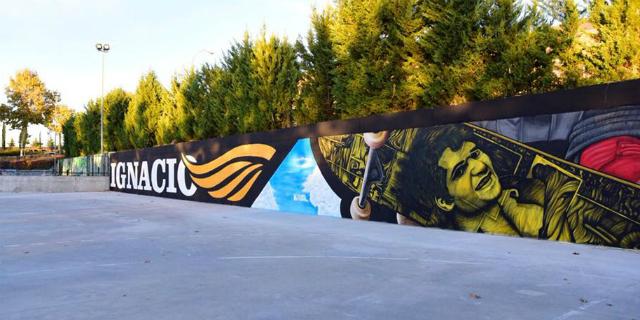 Ya se puede ver el mural en honor a Ignacio Echeverría en el skate park de Boadilla