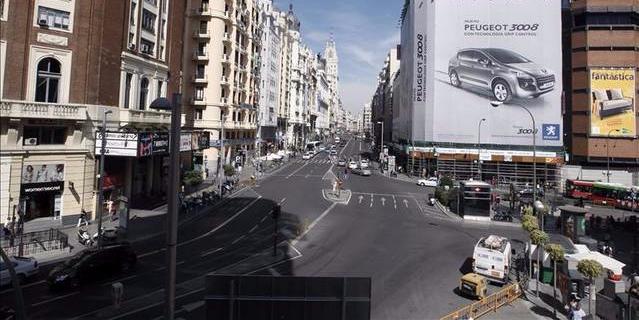 Lo esencial para practicar senderismo urbano Lo esencial para practicar senderismo urbano