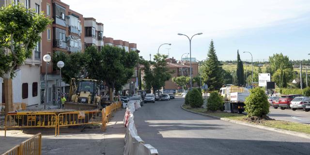 Las obras de remodelación en la carretera de Majadahonda avanzan a buen ritmo