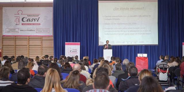 Más de un centenar de familias participaron en la Jornada de Puertas Abiertas del Casvi 