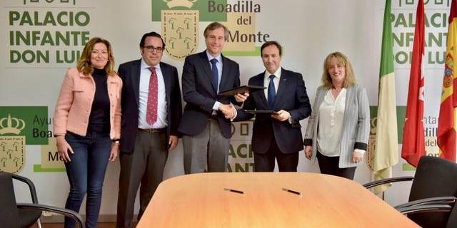 El Ayuntamiento de Boadilla firma un manifiesto de apoyo a la familia El Ayuntamiento de Boadilla firma un manifiesto de apoyo a la familia