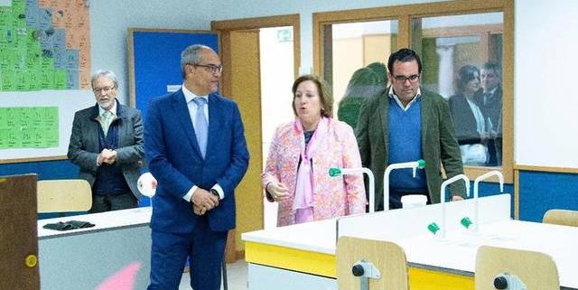 El PP anuncia la ampliación de las ayudas de libros y la dotación de un servicio de enfermería en los colegios