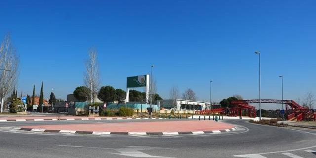 El Ayuntamiento aprueba la construcción de una nueva rotonda en la M-513 El Ayuntamiento aprueba la construcción de una nueva rotonda en la M-513