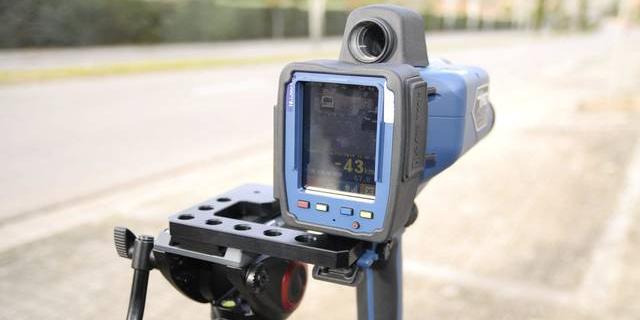 La Policía de Boadilla incorpora un nuevo radar móvil de velocidad La Policía de Boadilla incorpora un nuevo radar móvil de velocidad