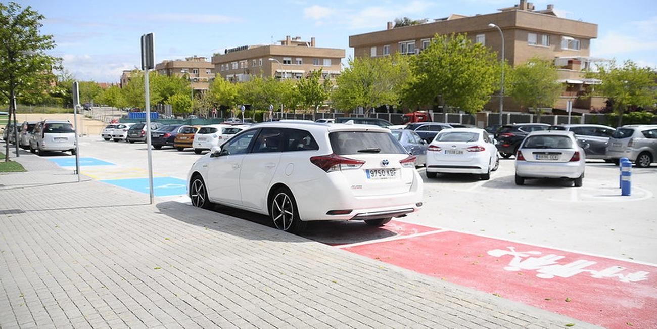 Finaliza la ampliación del aparcamiento de la calle Secundino Zuazo