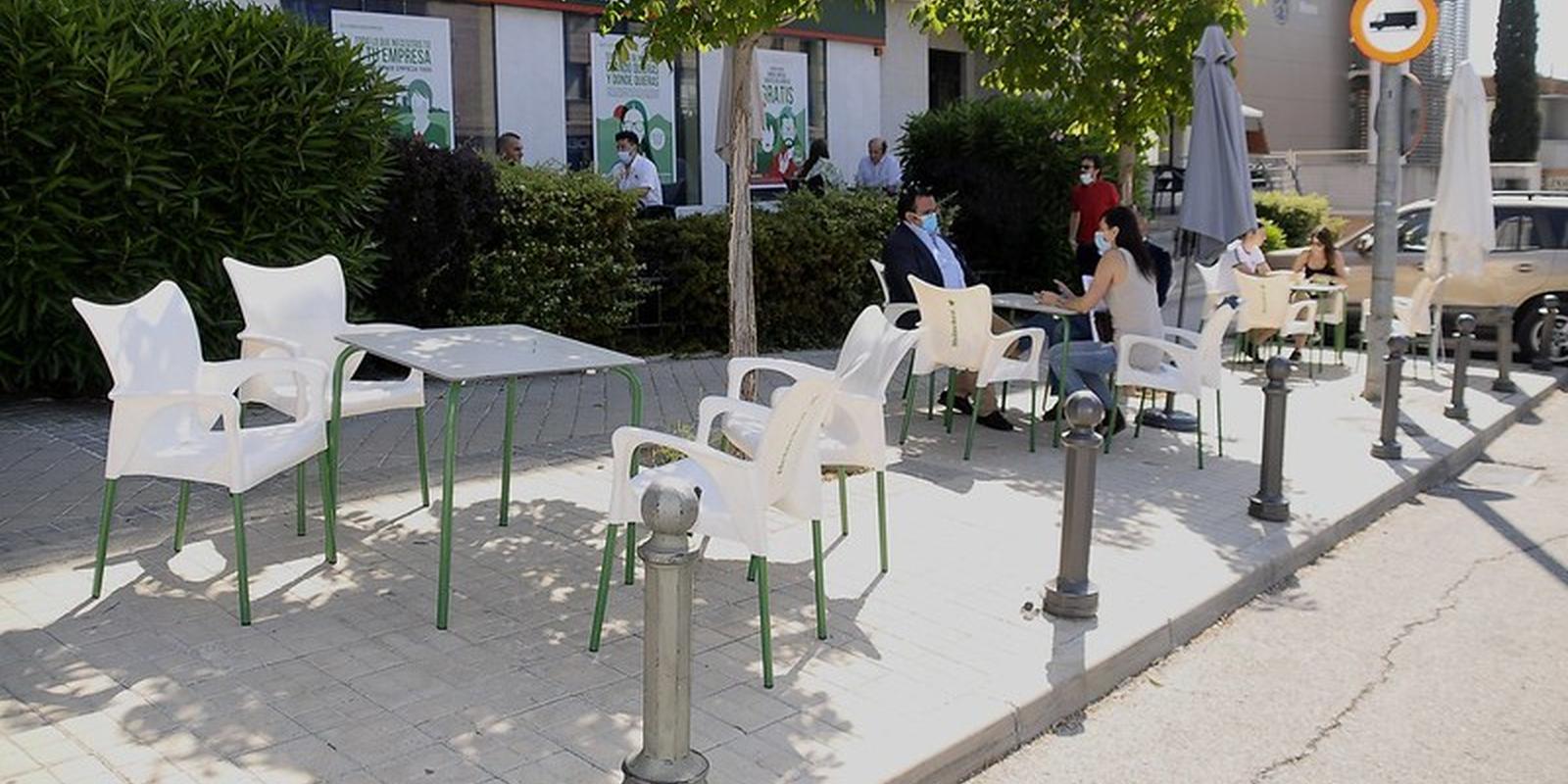 Los hosteleros de Boadilla podrán ampliar sus terrazas de forma excepcional Los hosteleros de Boadilla podrán ampliar sus terrazas de forma excepcional