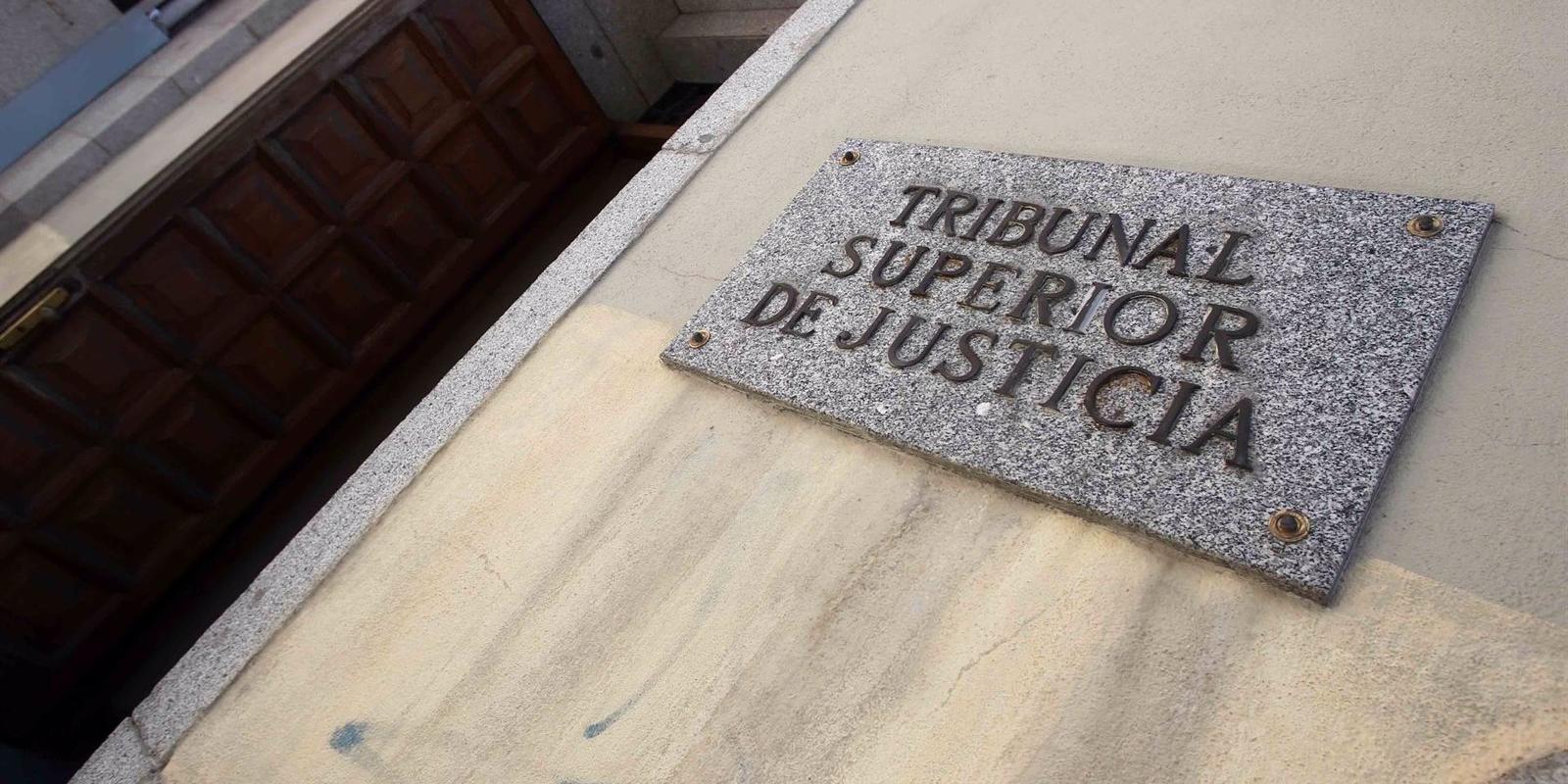 El TSJM desestima la demanda de Alejandro Corral, concejal de Cs Boadilla, contra el Ayuntamiento por no asignar retribuciones económicas a su formación El TSJM desestima la demanda de Alejandro Corral, concejal de Cs Boadilla, contra el Ayuntamiento por no asignar retribuciones económicas a su formación