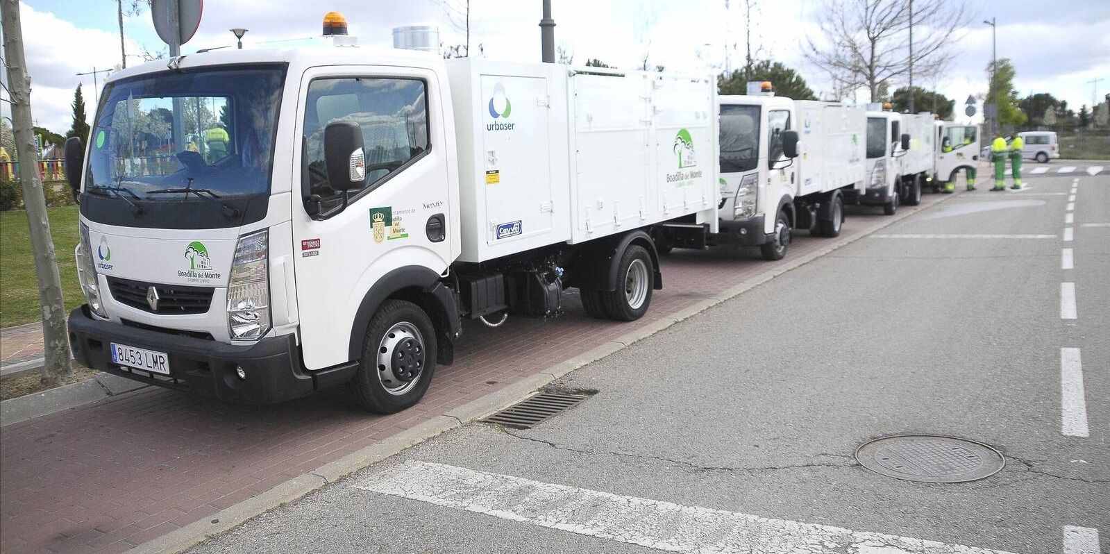 El servicio de limpieza de Boadilla incorpora cuatro nuevos camiones El servicio de limpieza de Boadilla incorpora cuatro nuevos camiones