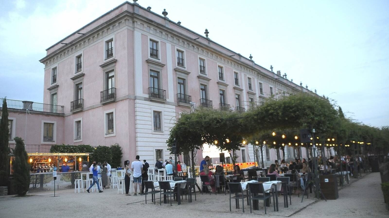 La Terraza del Palacio de Boadilla abre sus puertas hasta el 15 de septiembre