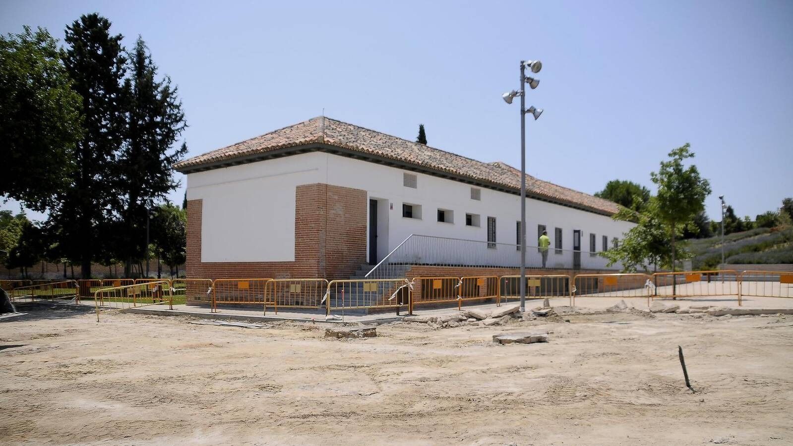 Comienzan las obras de remodelación del aparcamiento del Aula Medioambiental de Boadilla