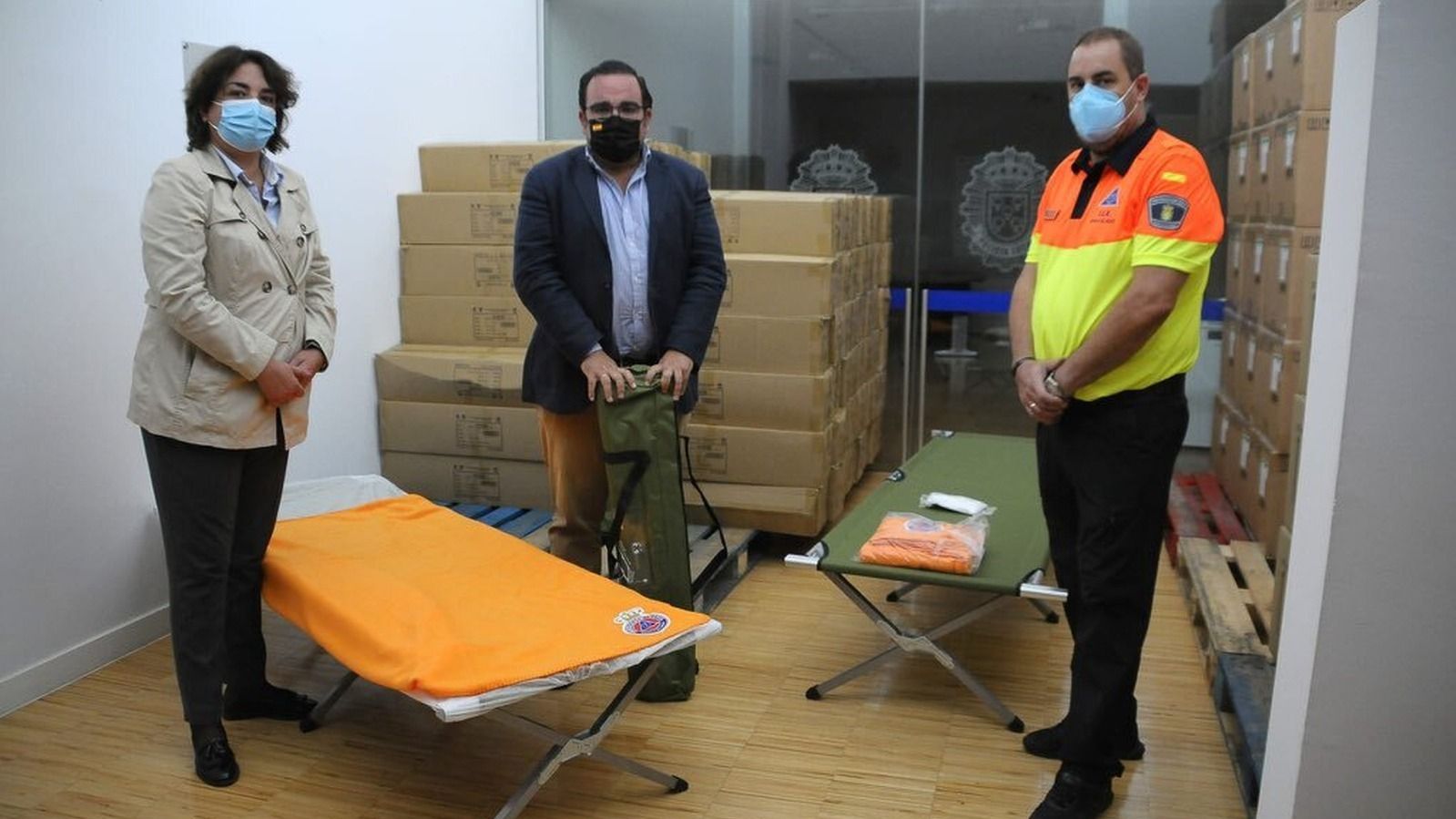 Boadilla envía 14.000 euros, 50 camas plegables y material de higiene para los afectados por el volcán