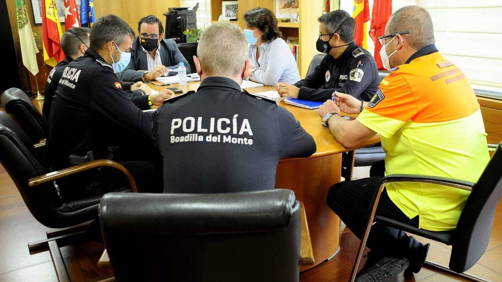 Boadilla diseña un dispositivo especial de seguridad este fin de semana para evitar botellones y actos vandálicos