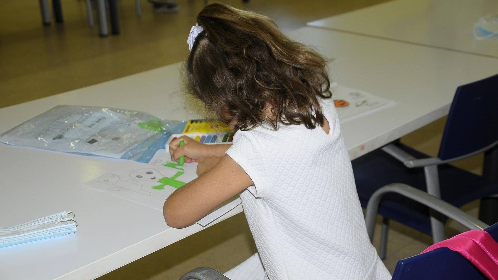 Actividades lúdicas navideñas para menores en el Aula Socieducativa de Boadilla