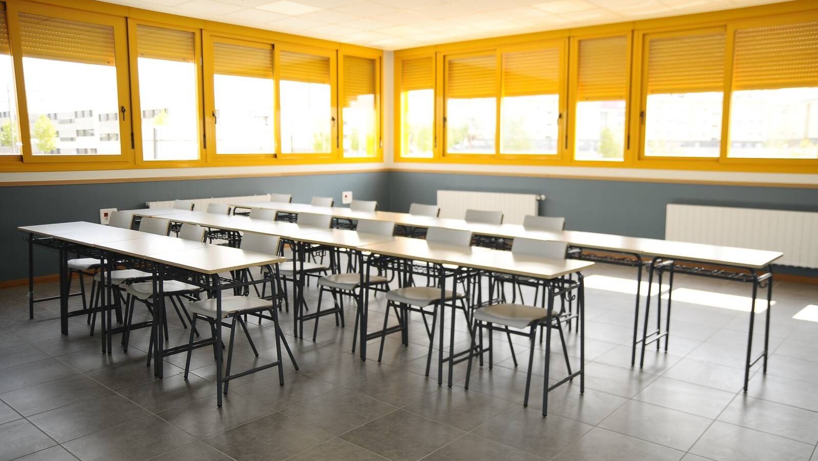 La Comunidad de Madrid adaptará las aulas del IES Isabel la Católica de Boadilla al nuevo ratio de alumnos La Comunidad de Madrid adaptará las aulas del IES Isabel la Católica de Boadilla al nuevo ratio de alumnos