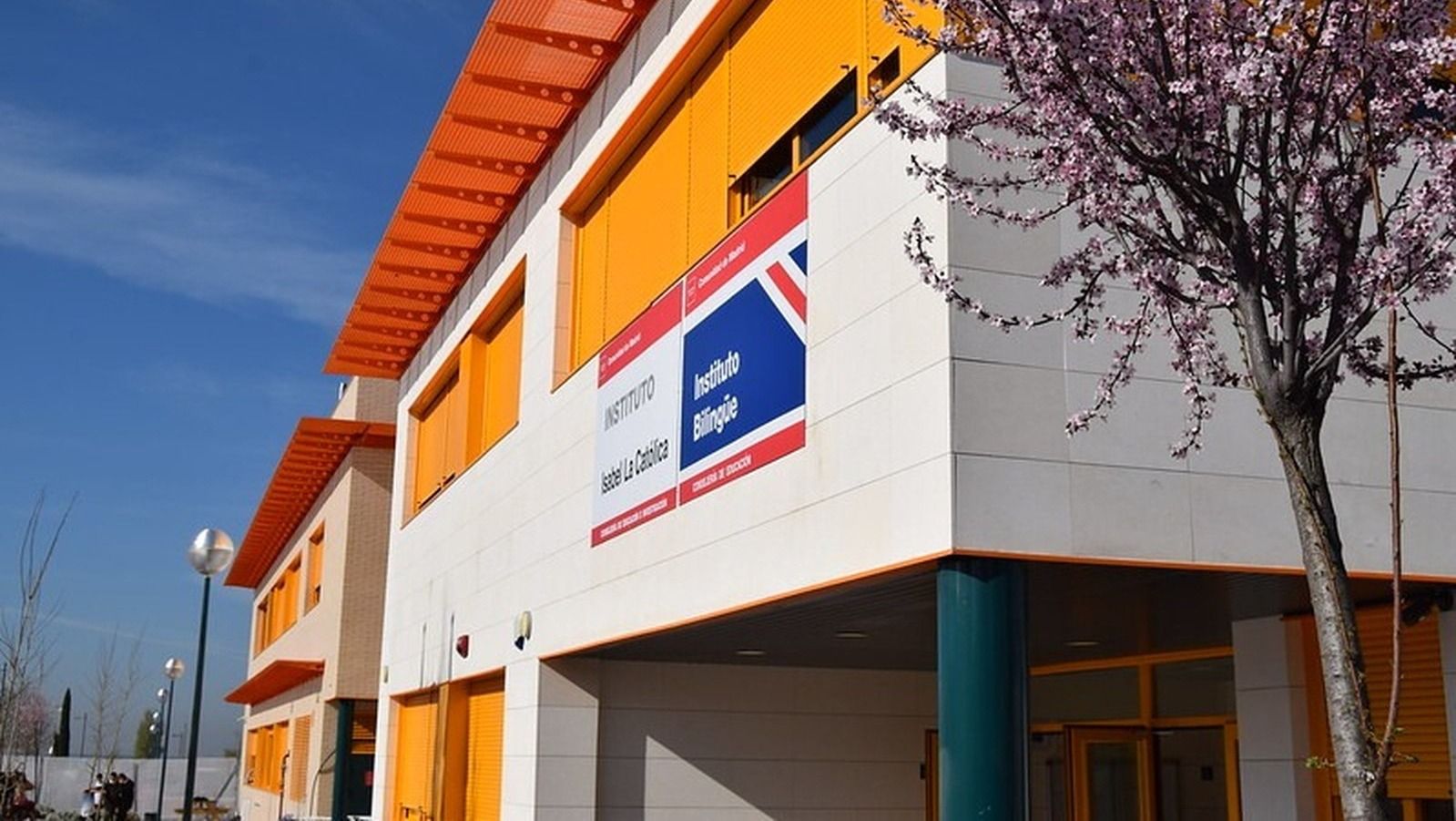 Boadilla lanza una iniciativa para ayudar a los estudiantes que se enfrentan a la EVAU