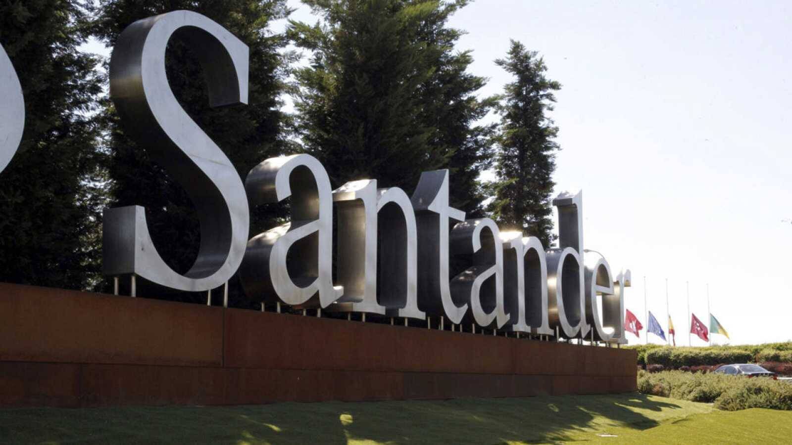 Boadilla y el Banco Santander renuevan su convenio para financiar proyectos en la localidad Boadilla y el Banco Santander renuevan su convenio para financiar proyectos en la localidad