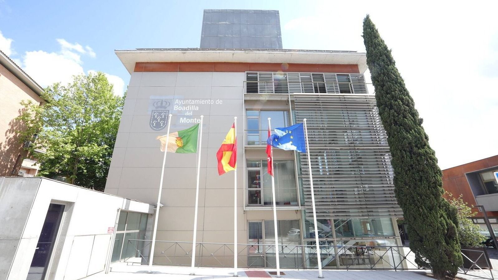 El Ayuntamiento de Boadilla instalará placas fotovoltaicas en varios edificios municipales
