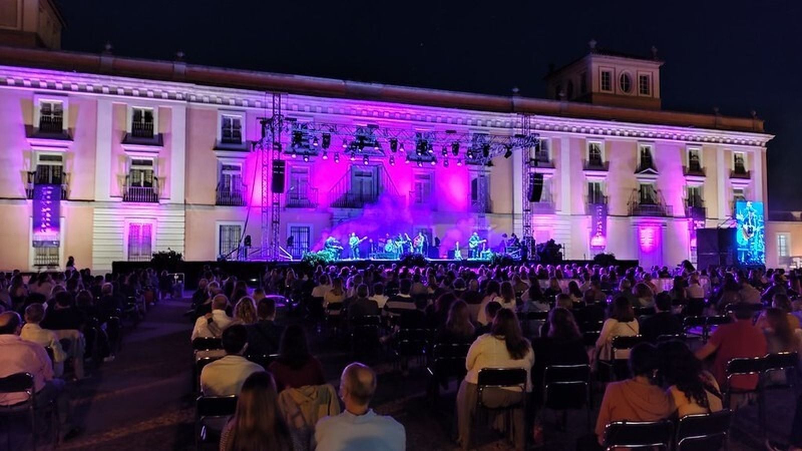 Raphael, Lori Meyers, Pasión Vega y Ara Malikian en las Veladas del Palacio Raphael, Lori Meyers, Pasión Vega y Ara Malikian en las Veladas del Palacio