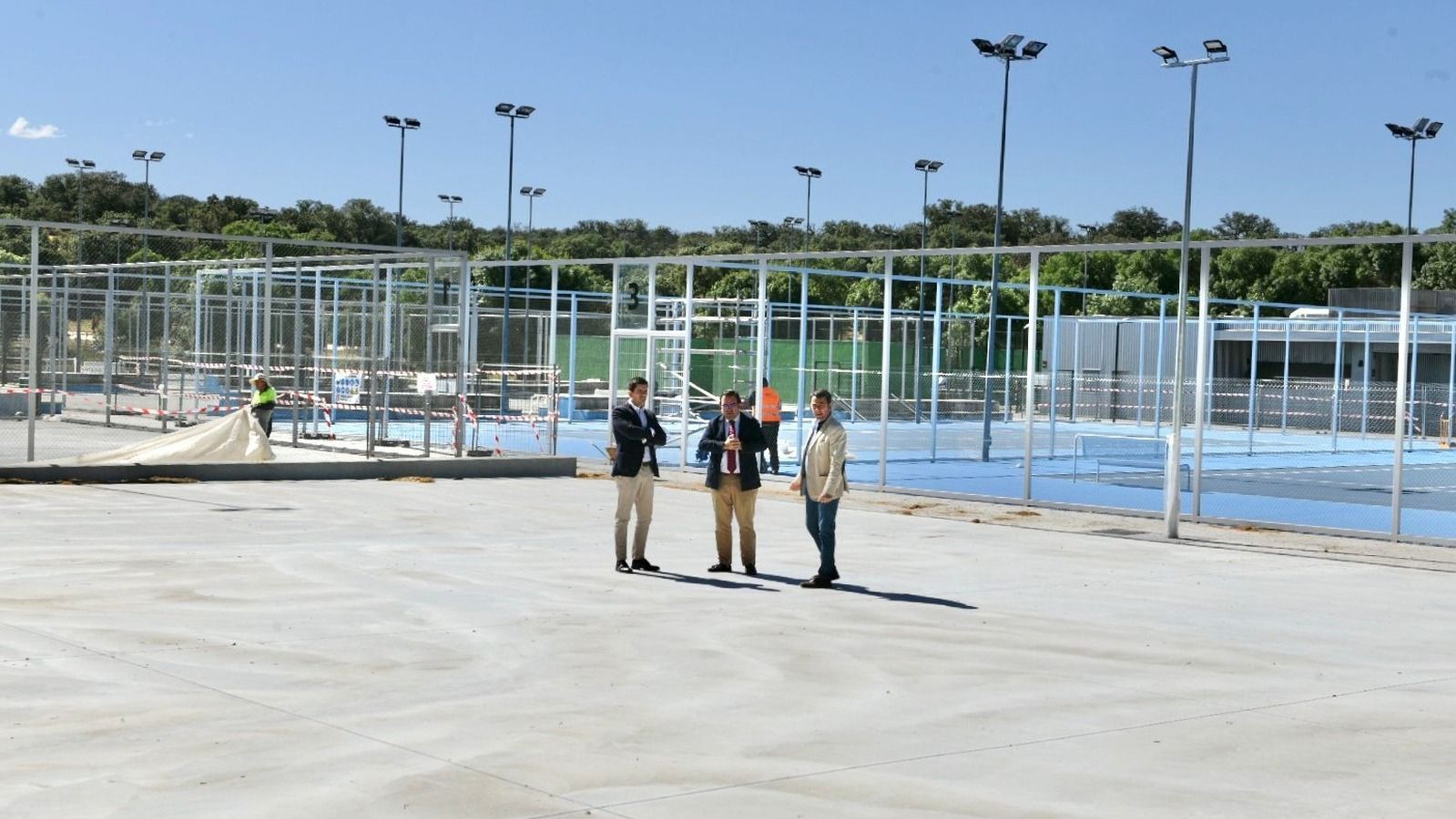 Nueva pista multideportiva en el Complejo Deportivo Municipal Ángel Nieto de Boadilla Nueva pista multideportiva en el Complejo Deportivo Municipal Ángel Nieto de Boadilla