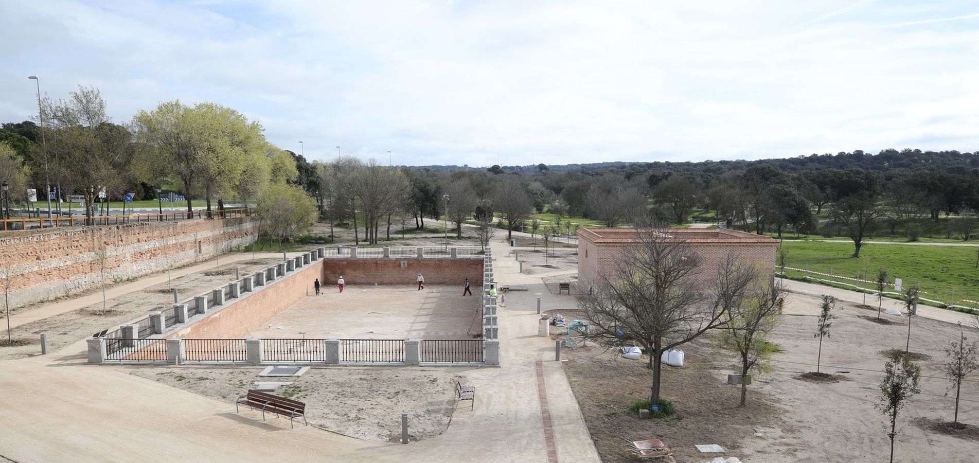 Finaliza la rehabilitación del estanque y la noria del Palacio del Infante D. Luis