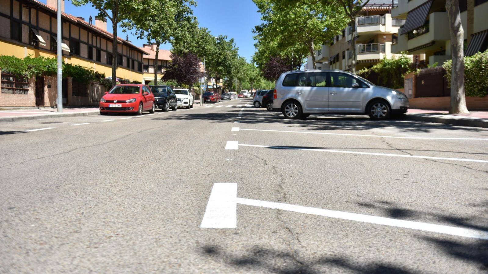 Las plazas de aparcamiento en la calle Mariano Barbacid pasan de 68 a 87 Las plazas de aparcamiento en la calle Mariano Barbacid pasan de 68 a 87
