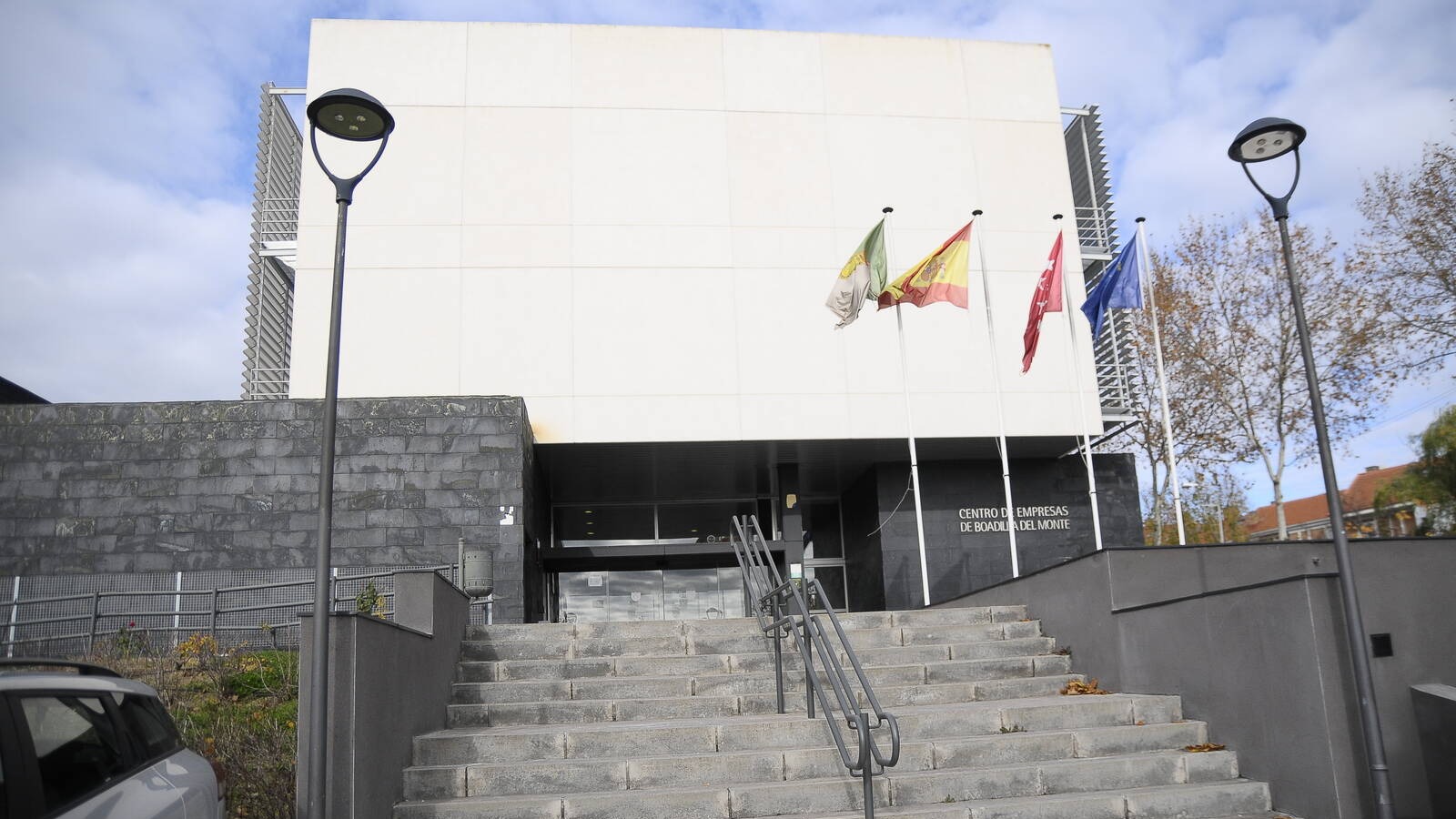 El plazo para optar a los despachos y puestos de autónomo del Centro Municipal de Empresas finalizará el 15 de diciembre El plazo para optar a los despachos y puestos de autónomo del Centro Municipal de Empresas finalizará el 15 de diciembre