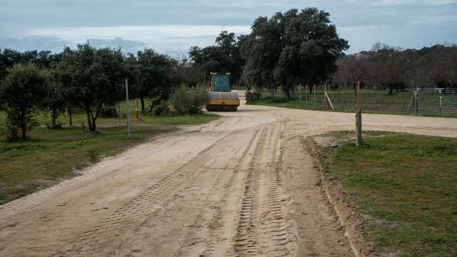 Boadilla completa la reparación de los caminos de servicio del monte Boadilla completa la reparación de los caminos de servicio del monte