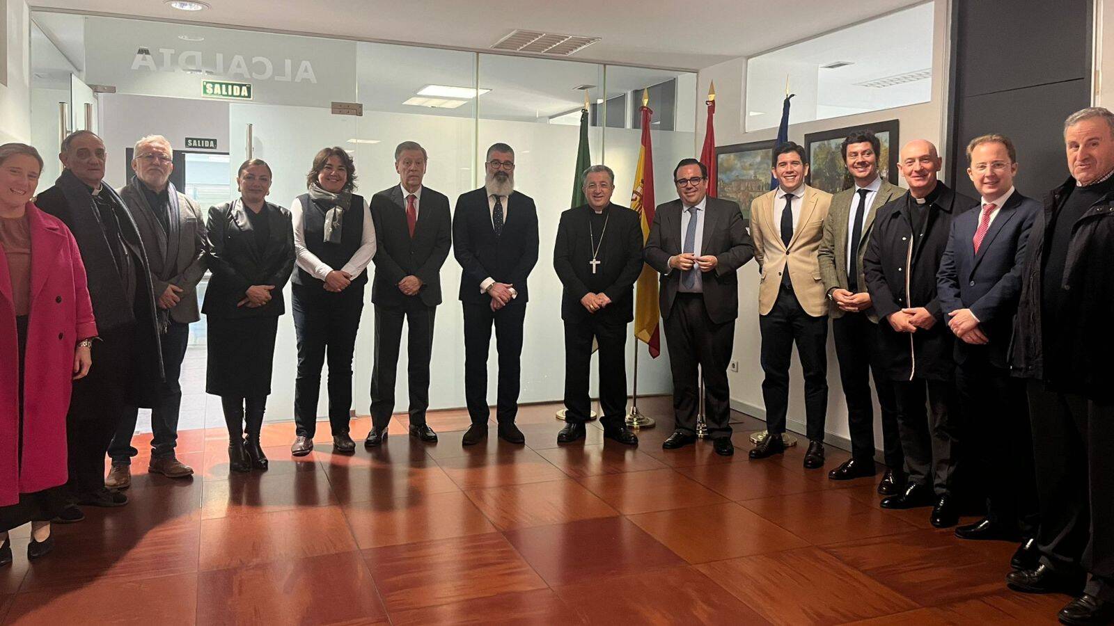 Representantes municipales se reúne con el obispo de Getafe en Boadilla Representantes municipales se reúne con el obispo de Getafe en Boadilla