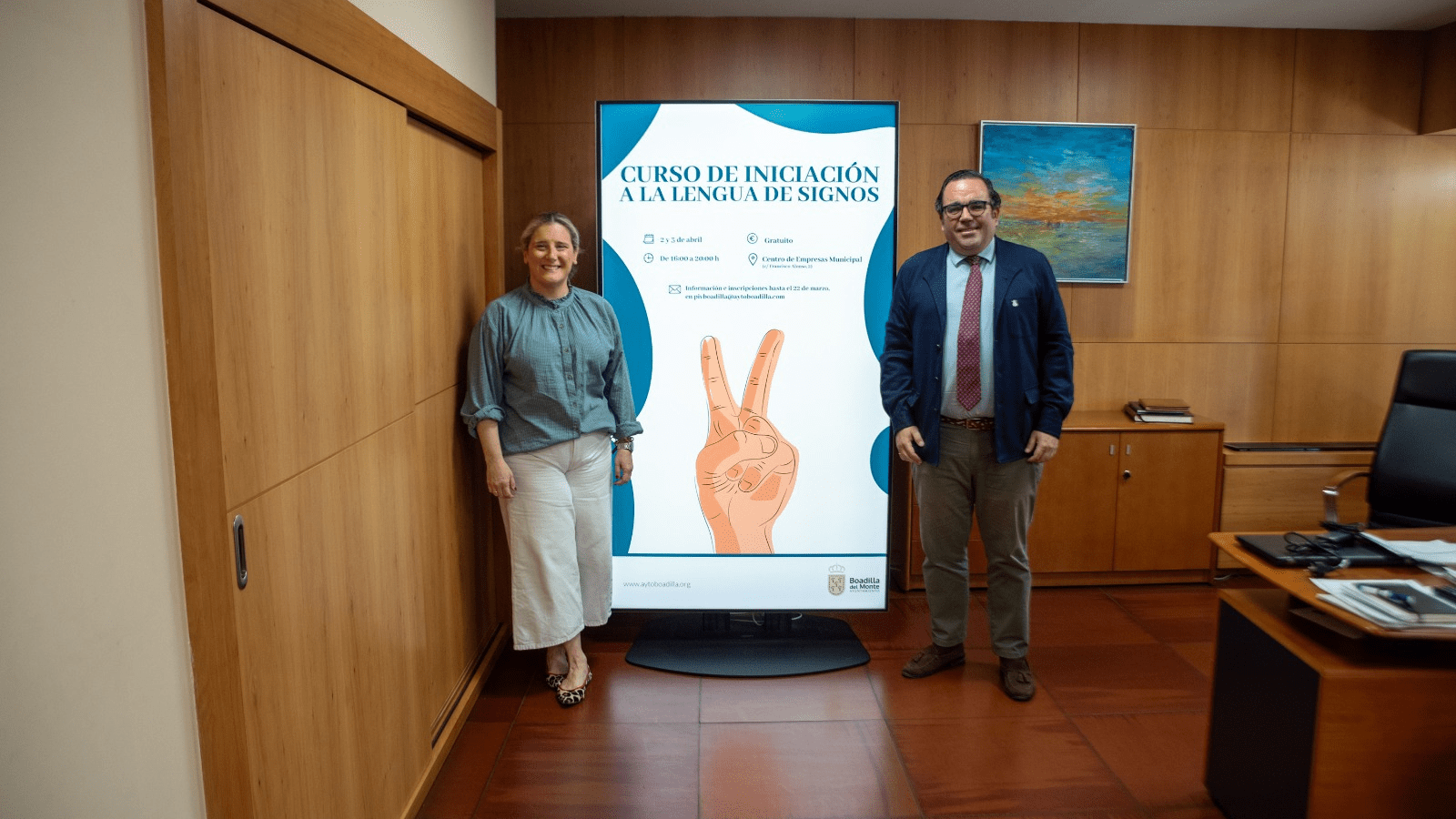 El Ayuntamiento ofrece un curso de iniciación a la lengua de signos española