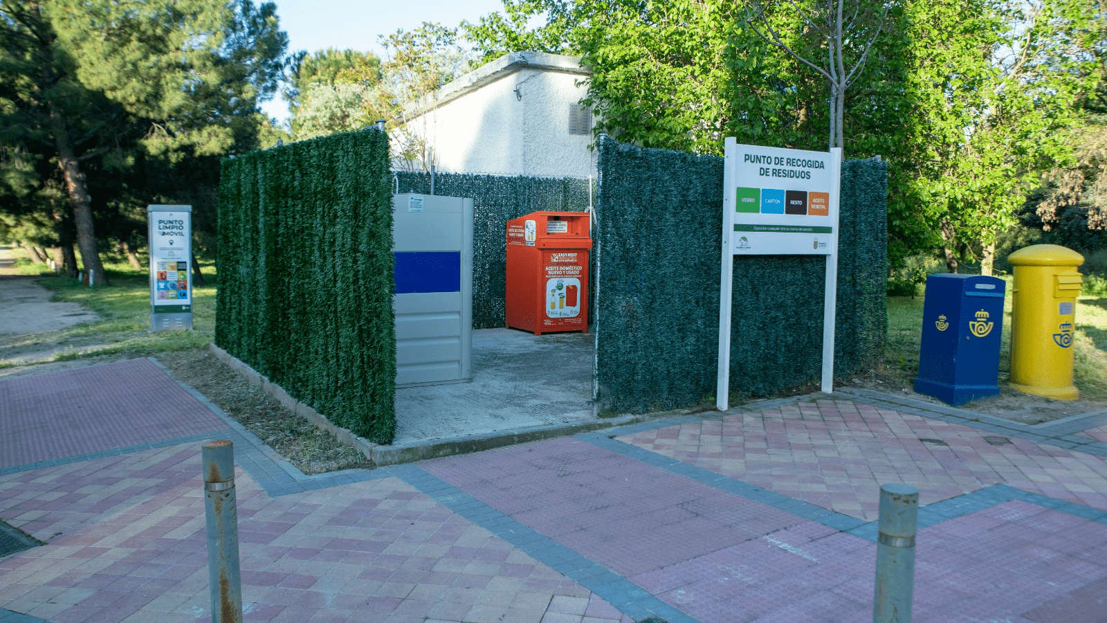 El Ayuntamiento instala contenedores para aceite vegetal