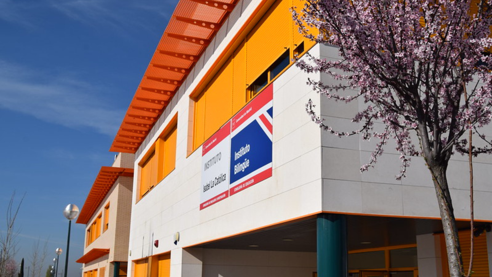 El IES Isabel La Católica impartirá un curso gratuito de capacitación digital El IES Isabel La Católica impartirá un curso gratuito de capacitación digital
