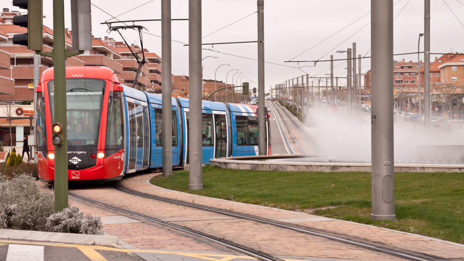 El Metro Ligero Oeste y los autobuses de Boadilla ajustarán sus horarios en Navidad El Metro Ligero Oeste y los autobuses de Boadilla ajustarán sus horarios en Navidad