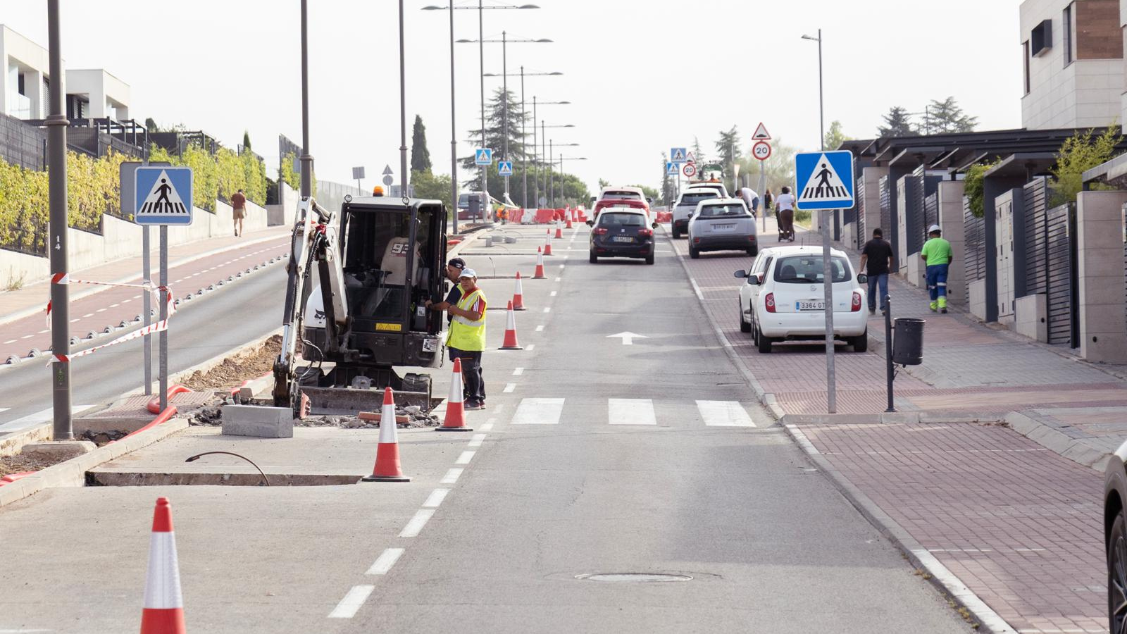 El Ayuntamiento de Boadilla inicia la reordenación de la calle Méndez Núñez El Ayuntamiento de Boadilla inicia la reordenación de la calle Méndez Núñez