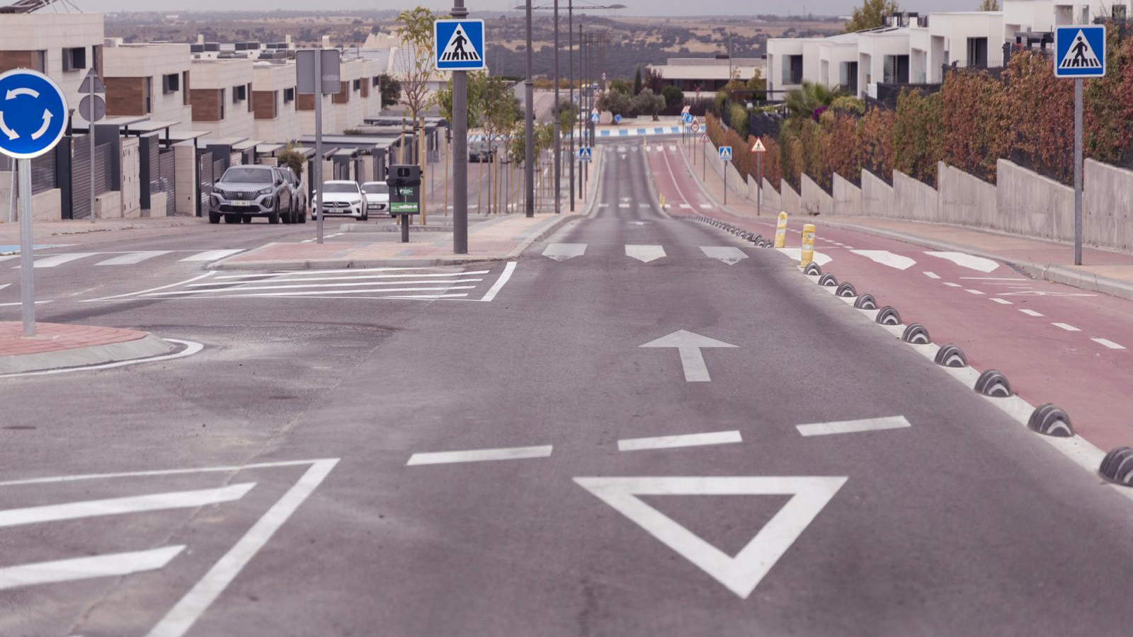 Boadilla del Monte concluye la reordenación de la calle Méndez Núñez Boadilla del Monte concluye la reordenación de la calle Méndez Núñez