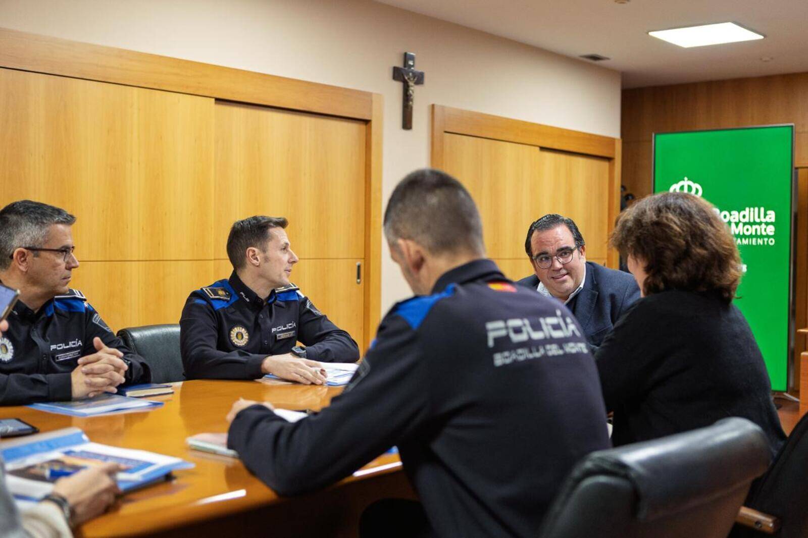 La Policía Local de Boadilla incrementó en 2025 la presencia en las calles y superó las 24.600 intervenciones