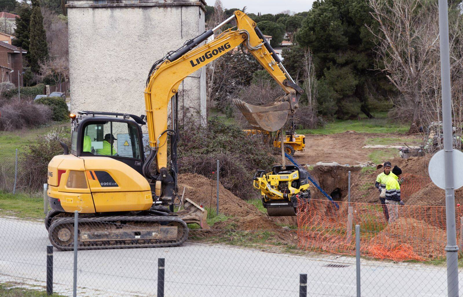 Boadilla renueva parte de la red de saneamiento en Valdecabañas y Bonanza