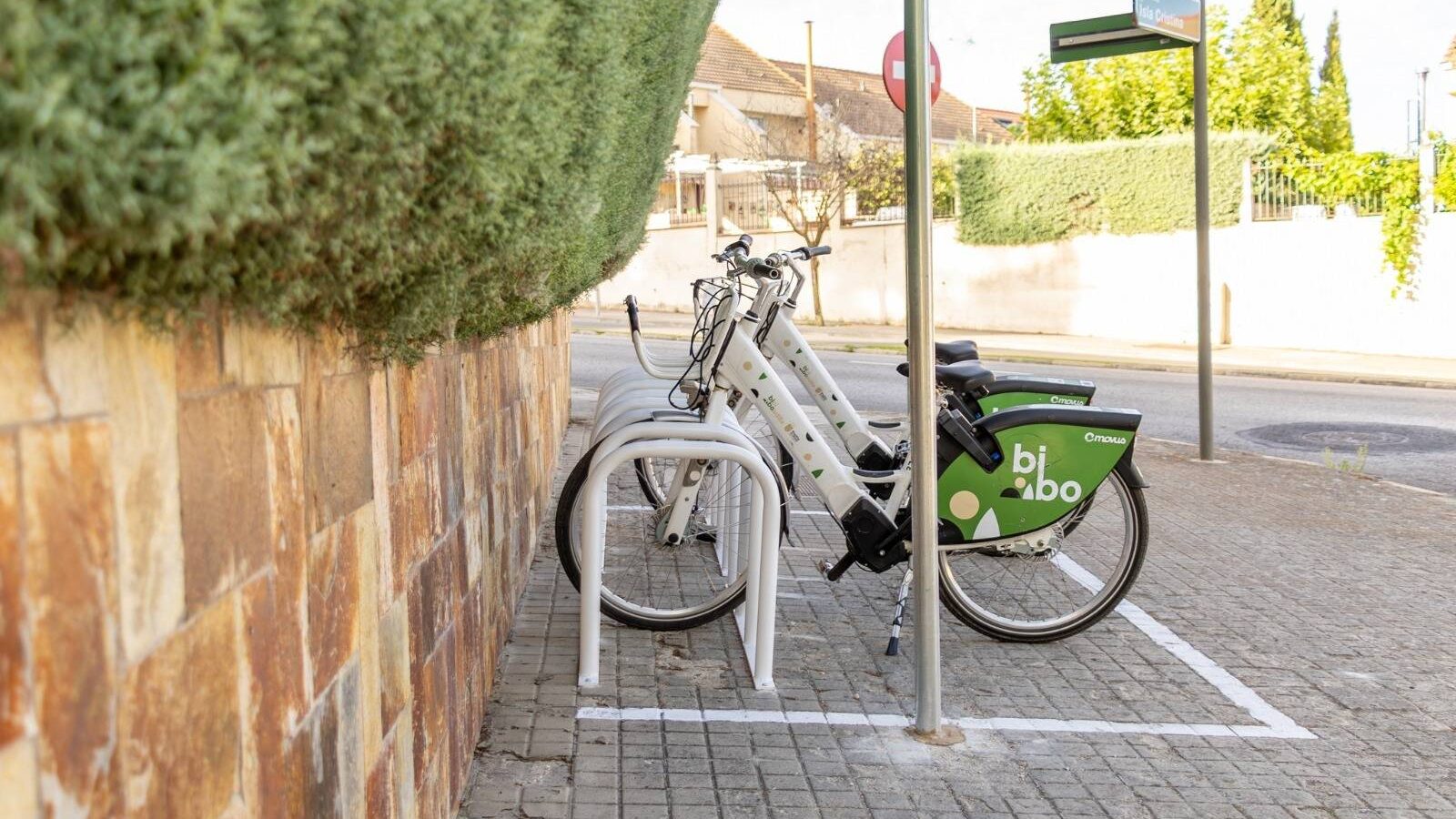BIBO suma dos estaciones nuevas en Boadilla del Monte BIBO suma dos estaciones nuevas en Boadilla del Monte