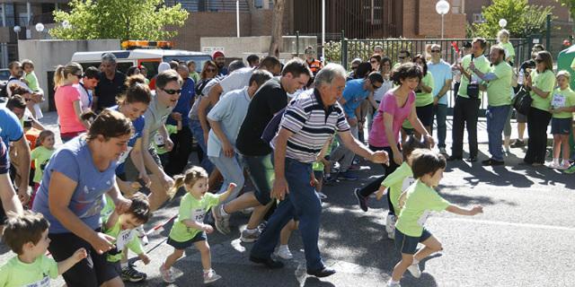 El colegio Hélade recauda 1.670 kilos de comida en la III Milla Solidaria