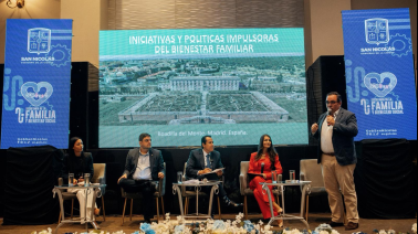 javier-ubeda-presenta-el-modelo-de-boadilla-del-monte-en-el-v-encuentro-de-ciudades-familiarmente-sostenibles-de-monterrey