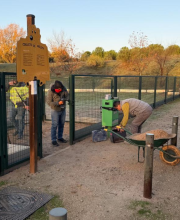 el-ayuntamiento-renueva-el-vallado-del-area-canina-de-isla-de-tarifa